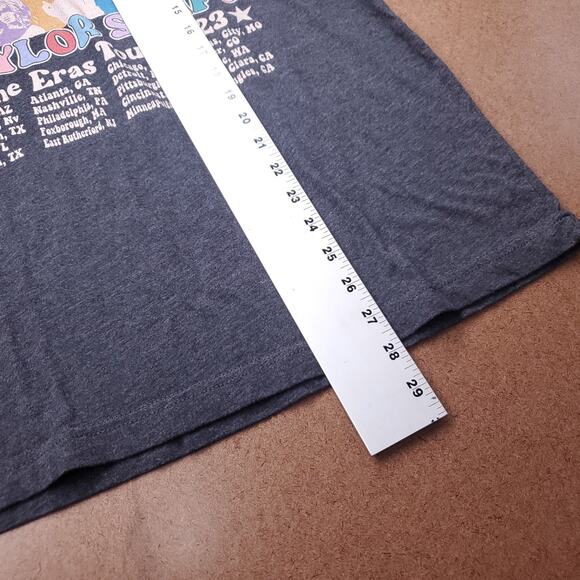 Taylor Swift Eras Tour 2023 T-shirt Unisex Med Dark Gray Fangirl Swifties Pop - Picture 7 of 9